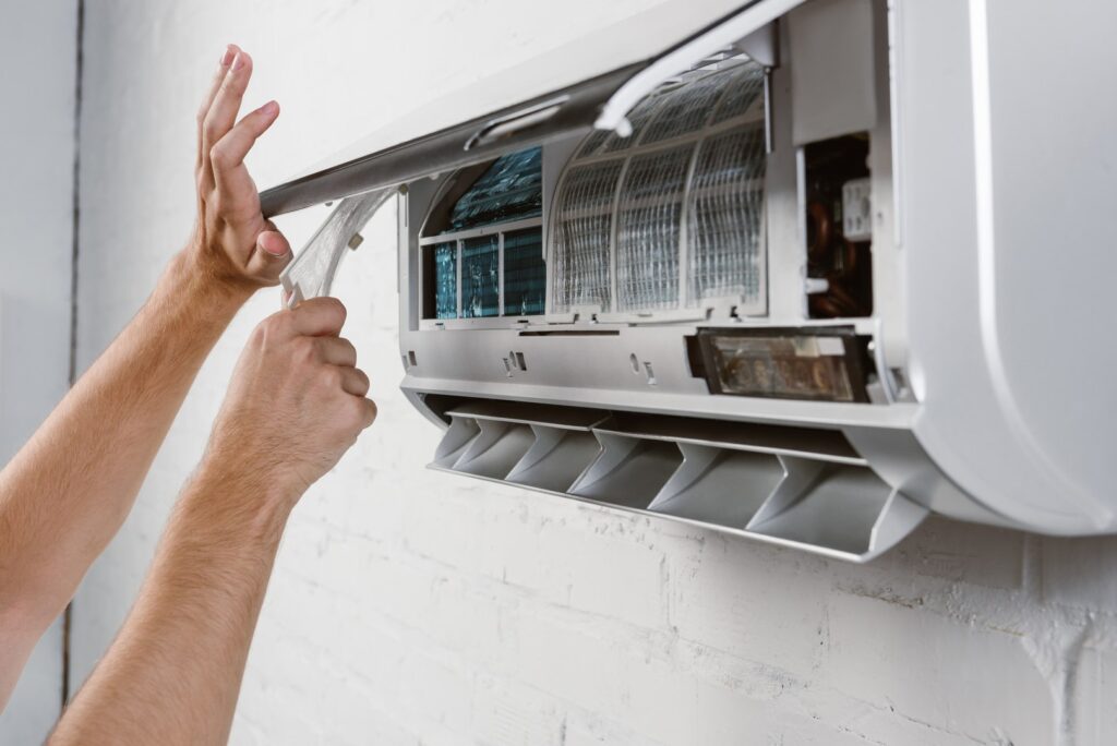 AC Cleaning and Repair in Sharjah