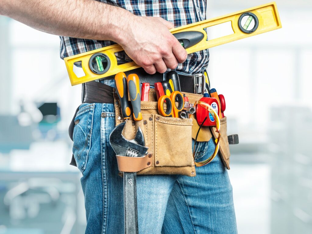Skilled handyman performing furniture assembly and minor repairs in Sharjah home